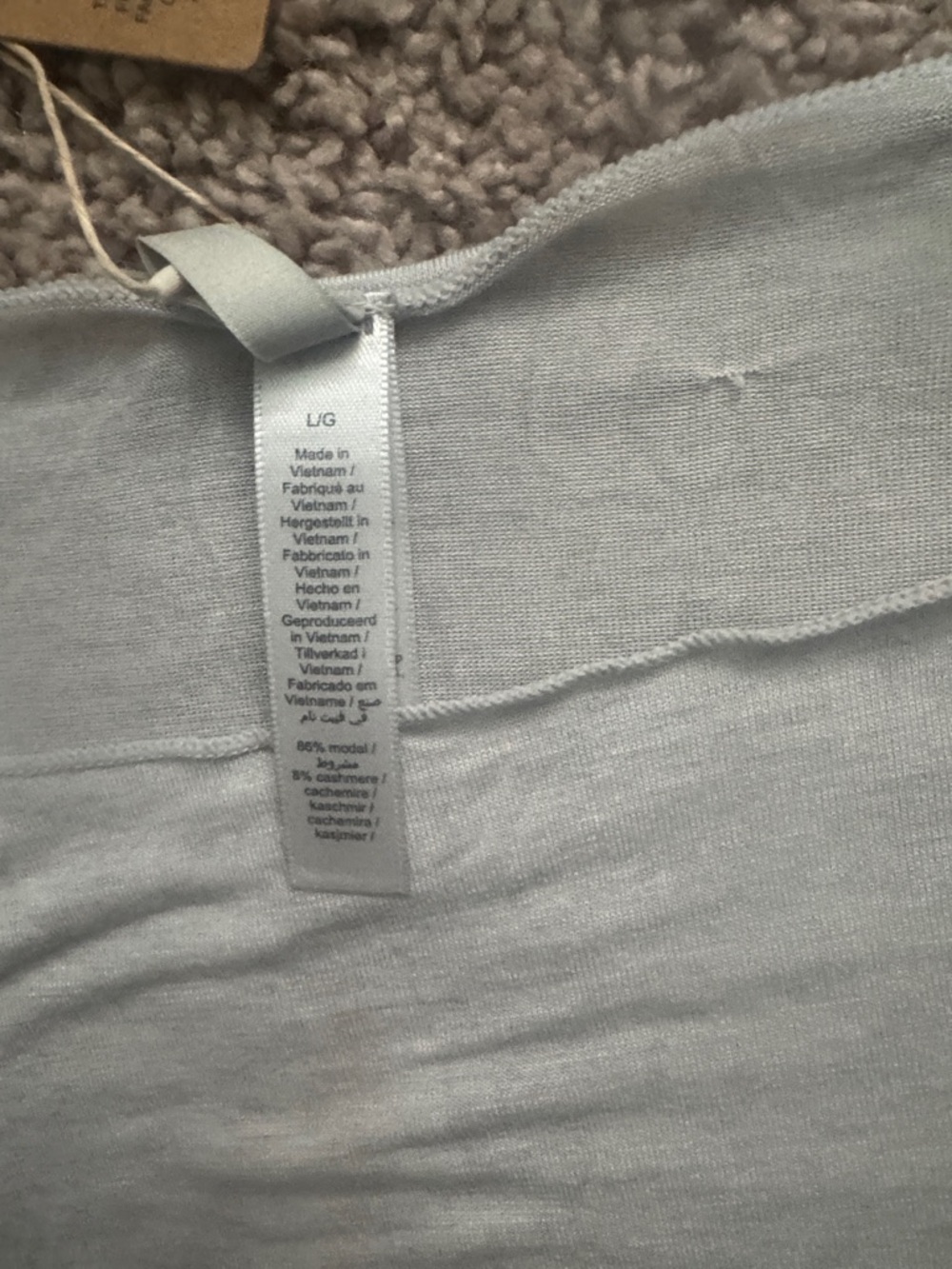 SKIMS Modal Light Gray Long Sleeve Scoop Neck Tee - Picture 5 of 6